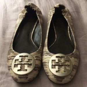 VERY gentley worn Tory Burch flats!